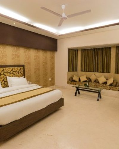 Golden-Huts-Resorts-Rewari